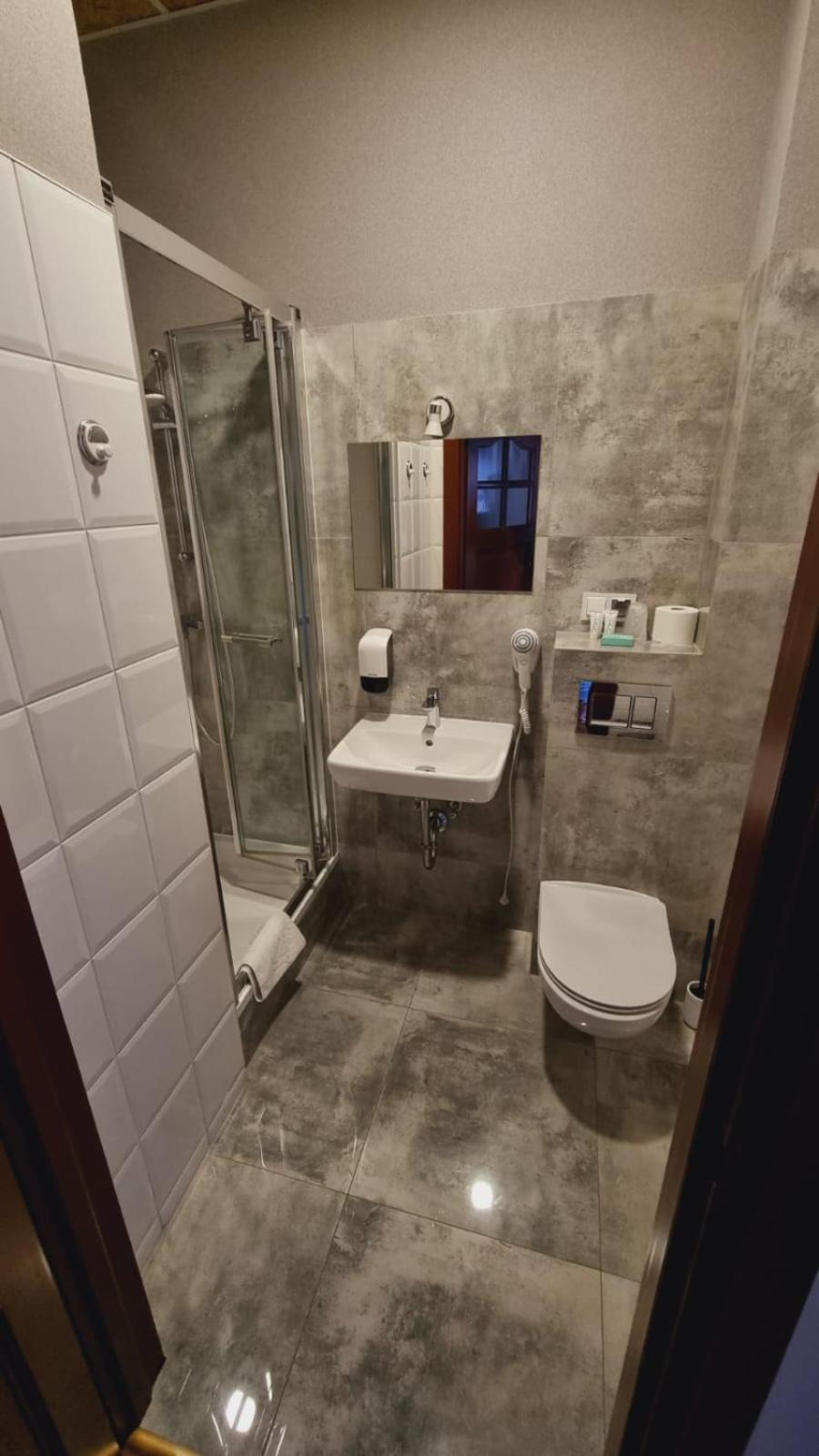 Hotel Mikorzyn Ślesin Exterior foto